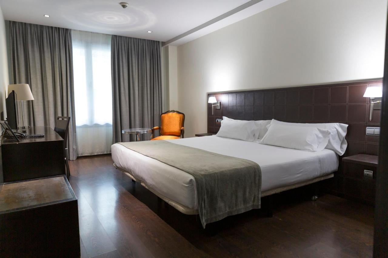 Iberik Santo Domingo Plaza Hotel Oviedo Eksteriør billede