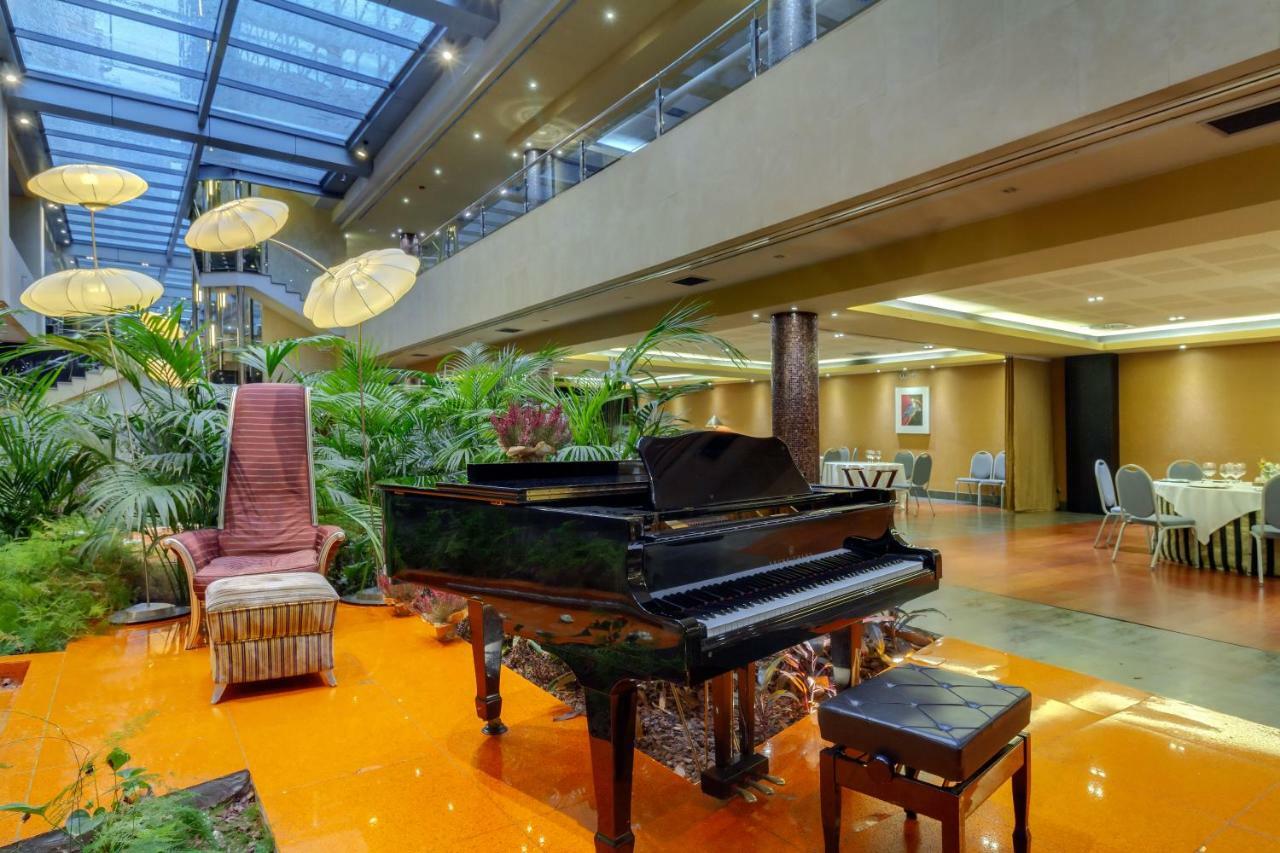Iberik Santo Domingo Plaza Hotel Oviedo Eksteriør billede