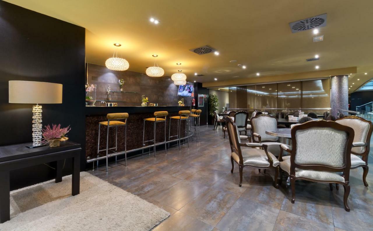 Iberik Santo Domingo Plaza Hotel Oviedo Eksteriør billede