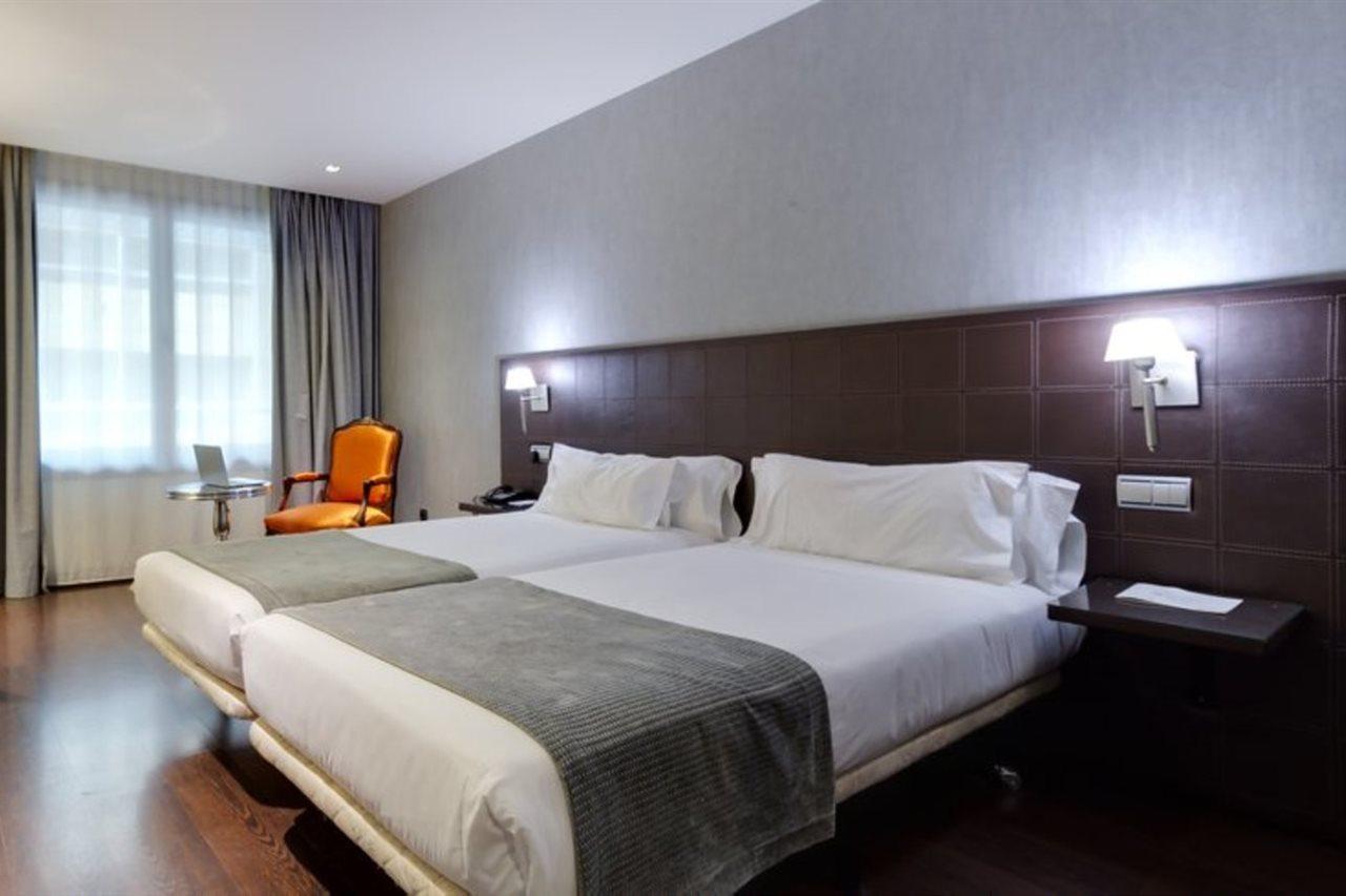 Iberik Santo Domingo Plaza Hotel Oviedo Eksteriør billede